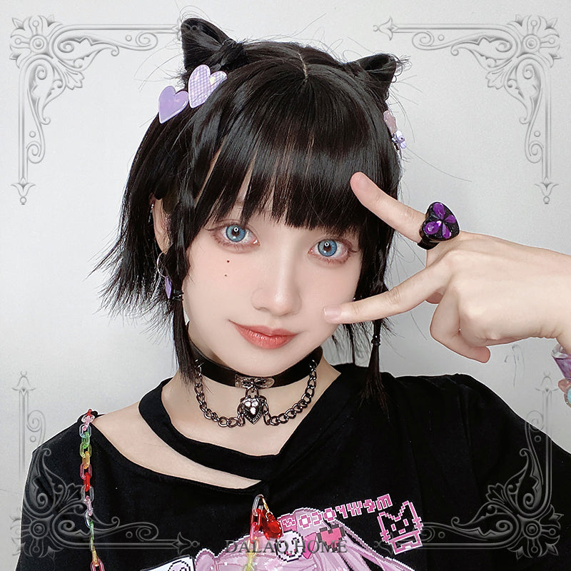 Natural Black Outward Warping Short Wig