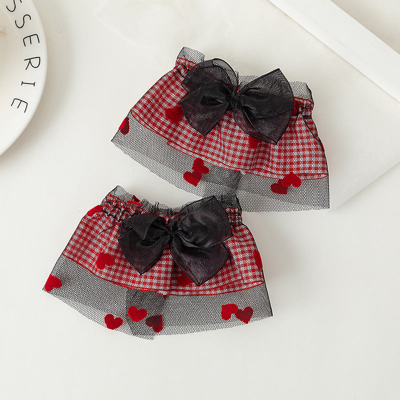 Heart Pattern Printed Wrist Cuffs