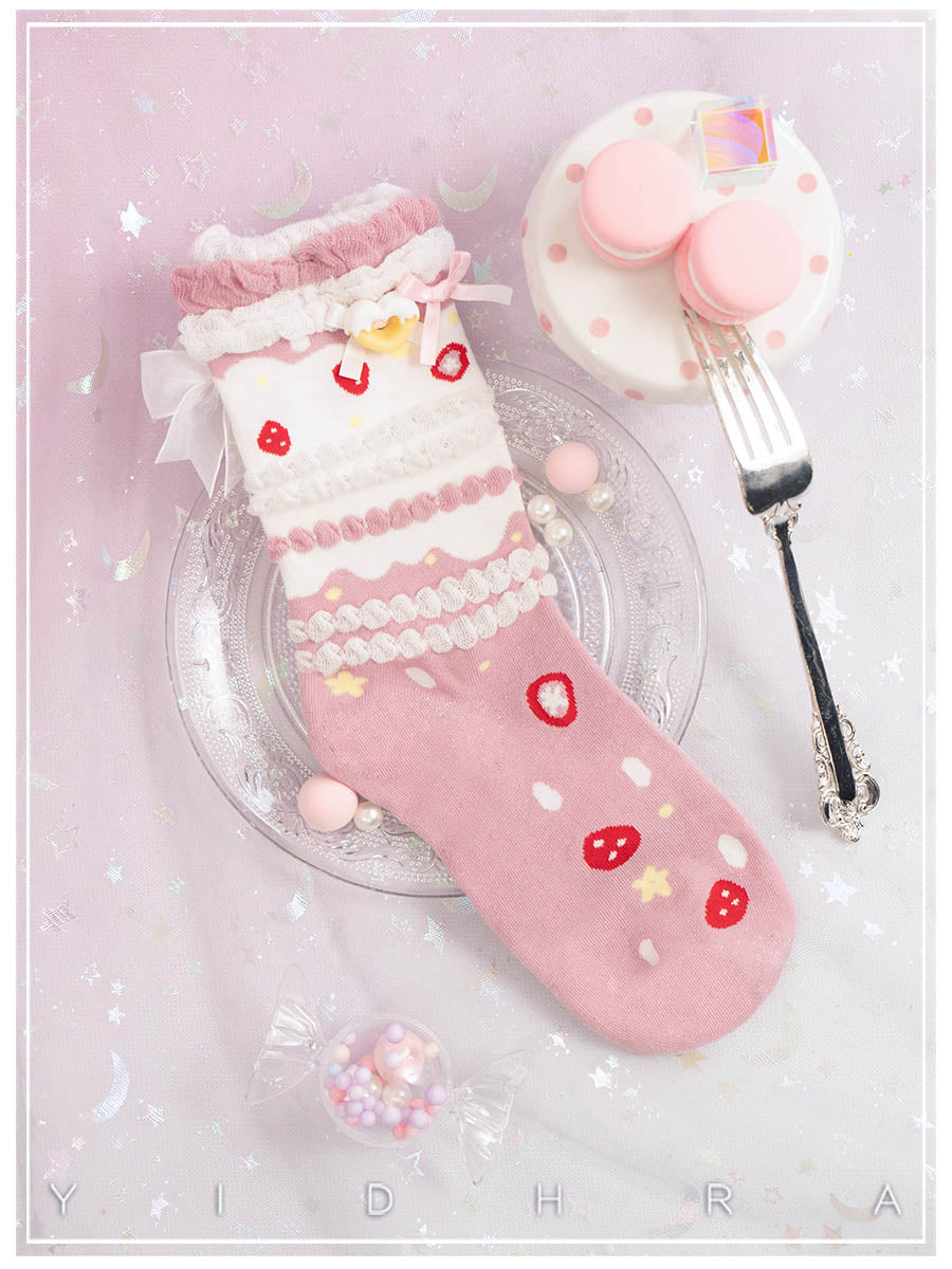 No.1 Cake Intheworld Socks By Yidhra