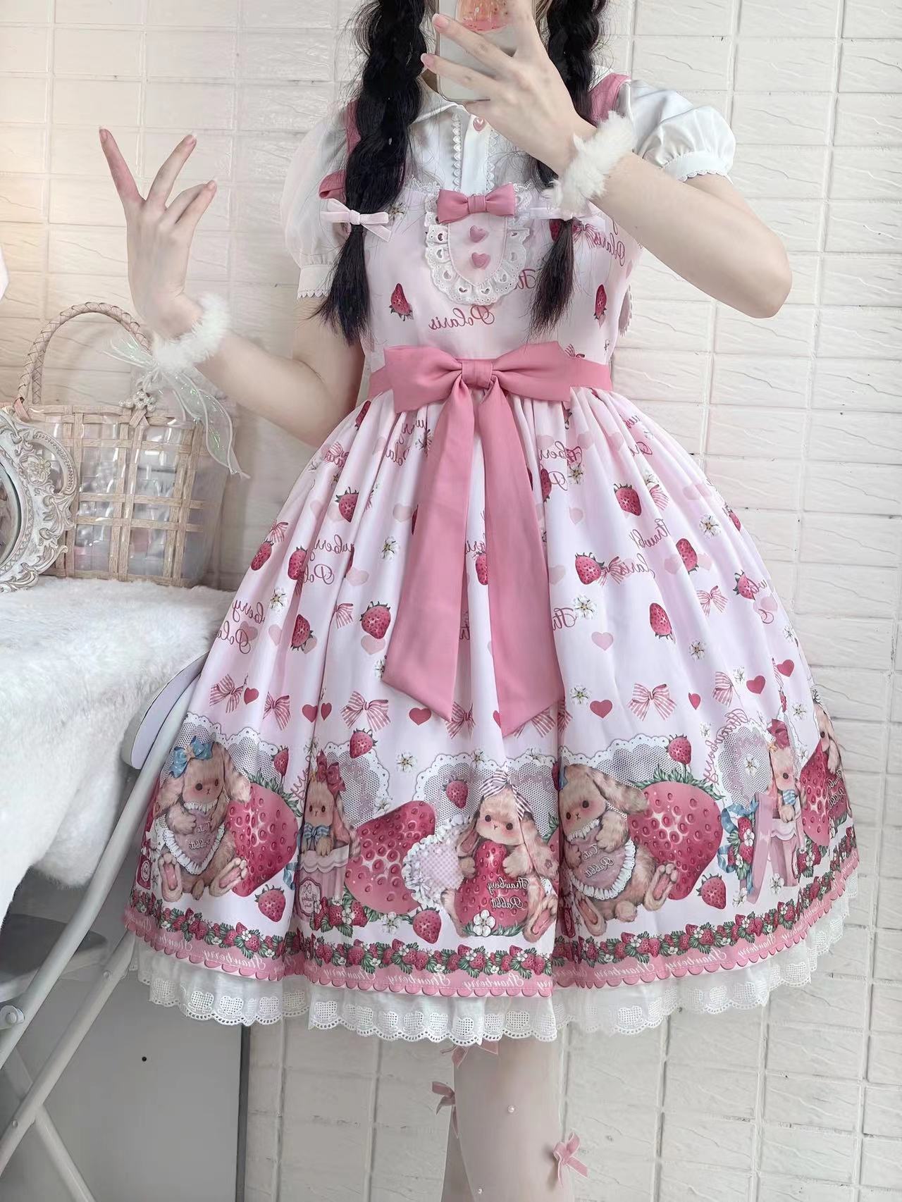 JSK♥Ready to Ship♥Rabbit Berry Gift Box ♥Sweet Lolita Dress