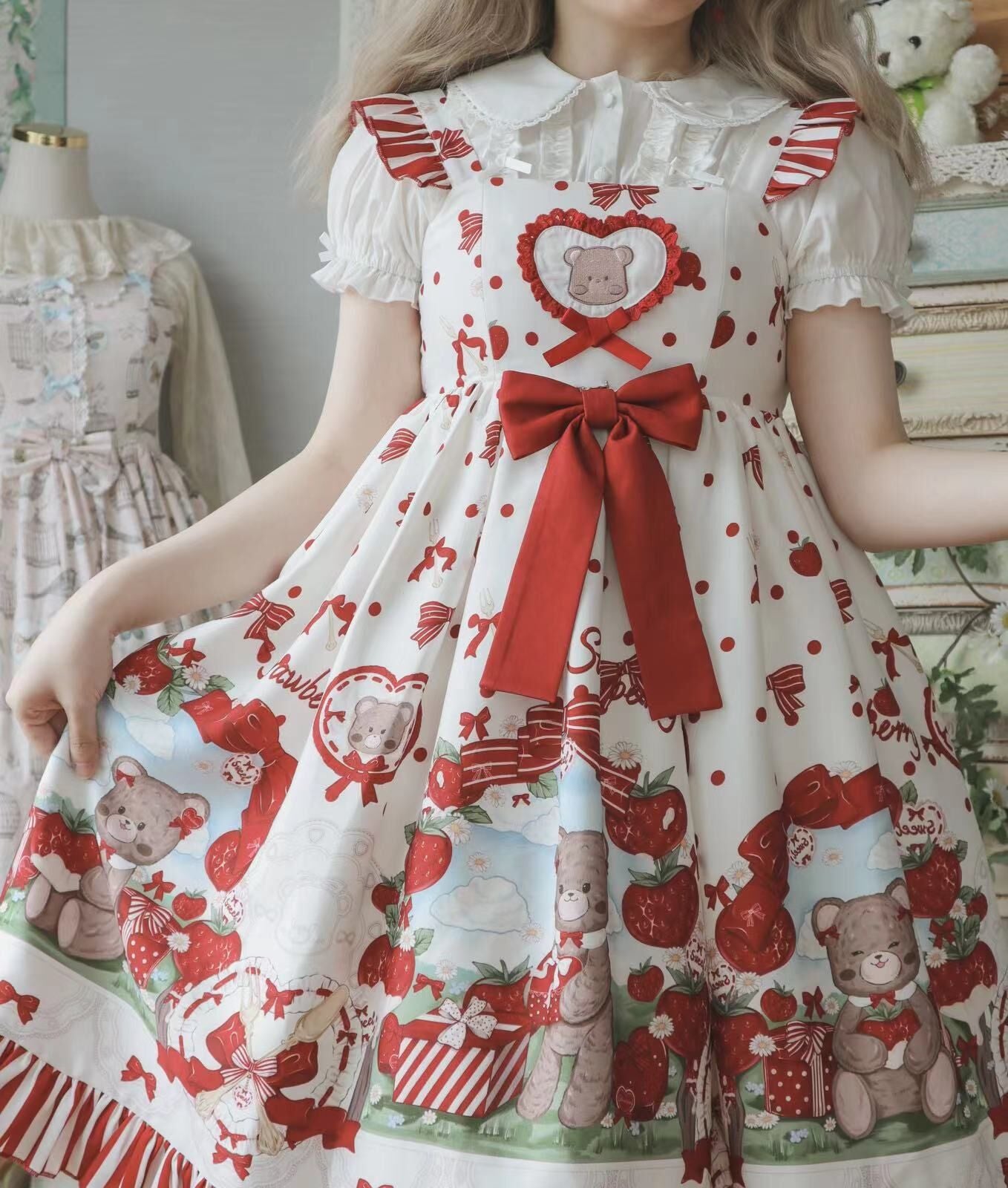 OP & Apron Set♥ Ready to Ship ♥Strawberry Mannor♥Sweet Lolita Dress