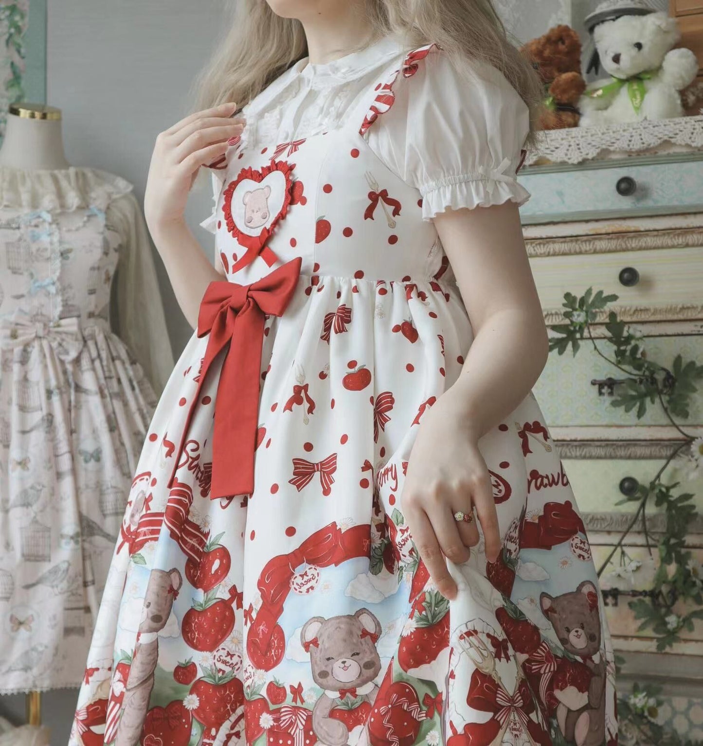 OP & Apron Set♥ Ready to Ship ♥Strawberry Mannor♥Sweet Lolita Dress