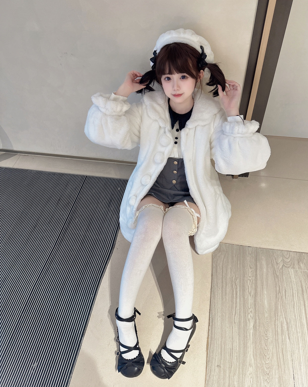 Winter Coats♥Ready to Ship♥Petal Collar Long sleeves Lolita Coat