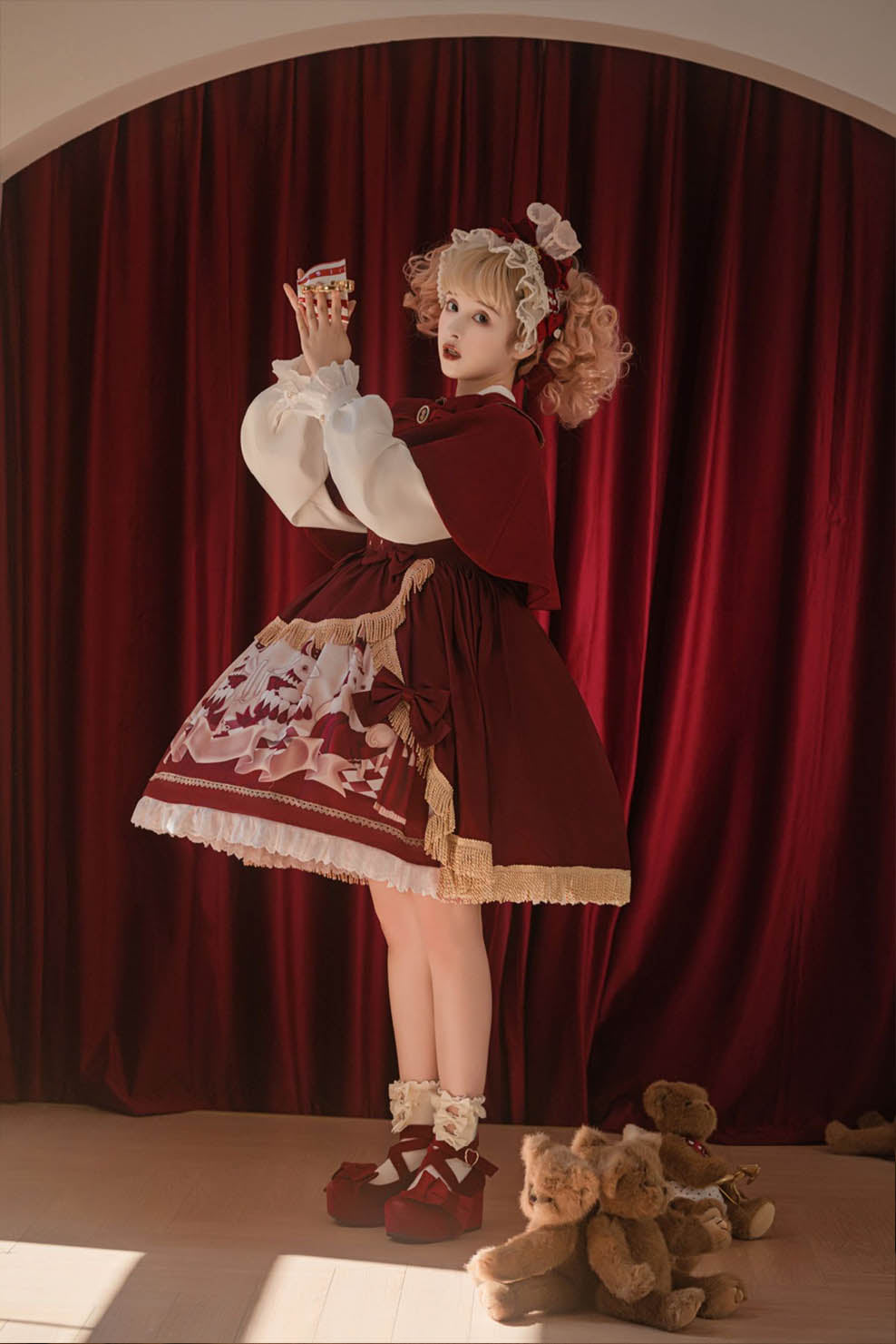 Cape♥ Ready to Ship♥Bunny Reading Club♥ Classic Lolita Cape