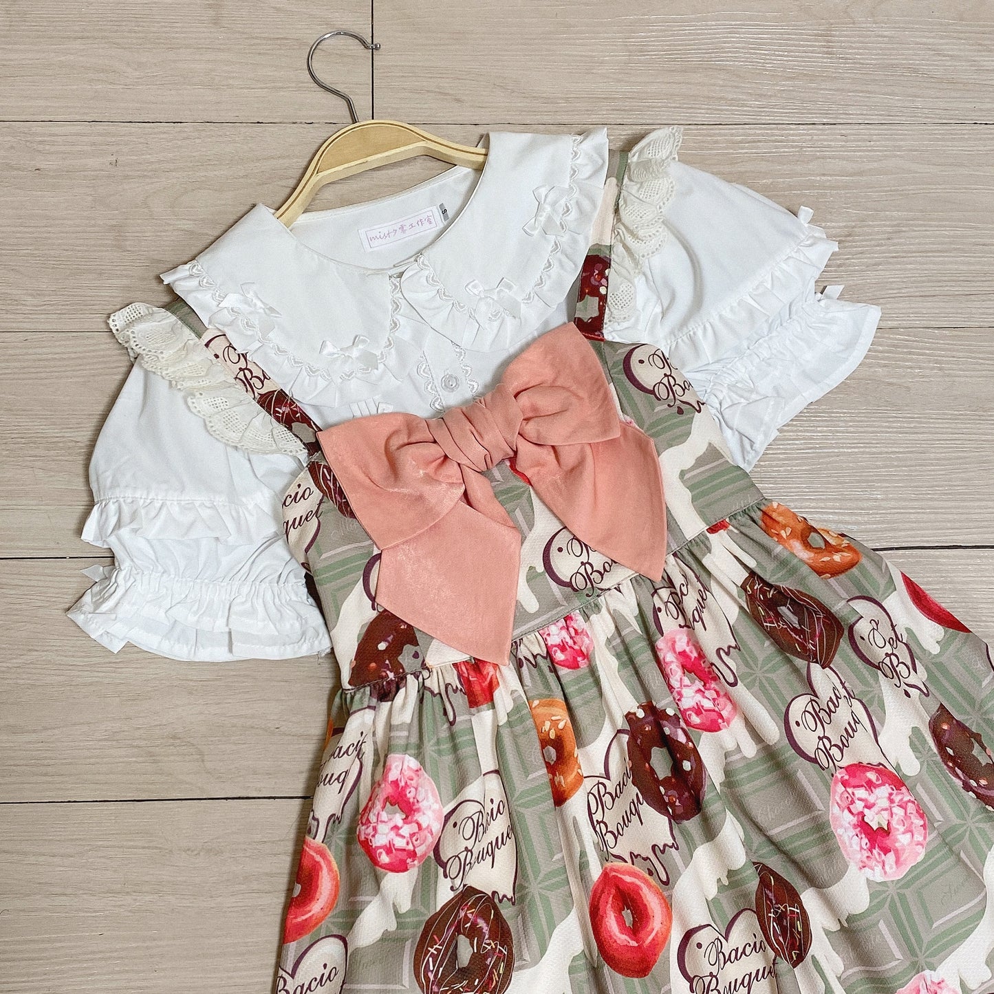 8 Clours Sweet Bubble Sleeve Blouse By Mist Studio