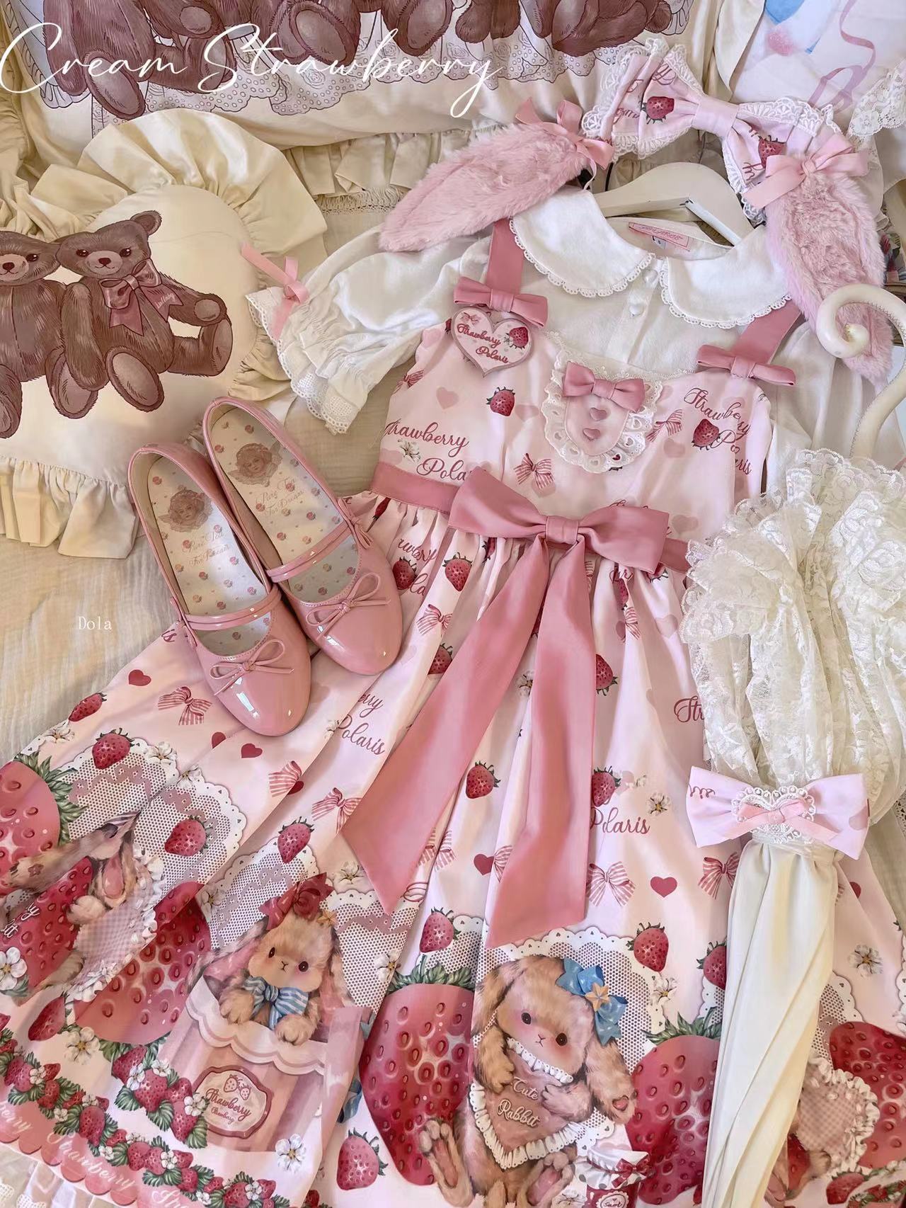 JSK♥Ready to Ship♥Rabbit Berry Gift Box ♥Sweet Lolita Dress