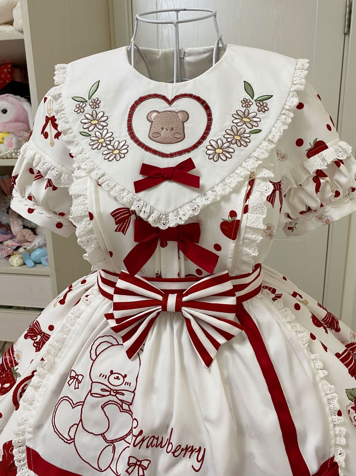 OP & Apron Set♥ Ready to Ship ♥Strawberry Mannor♥Sweet Lolita Dress