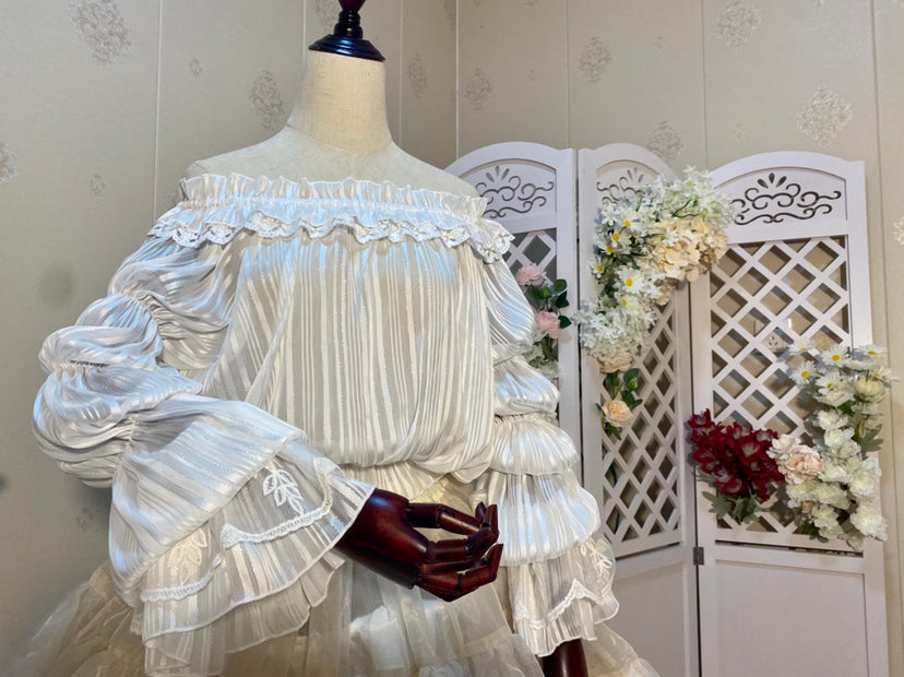 Undine Blouse by Airfreeing