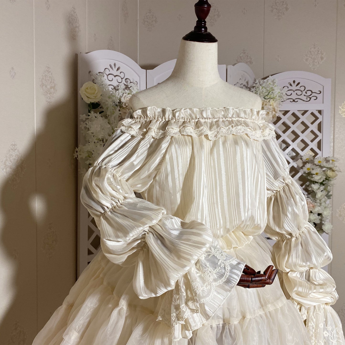 Undine Blouse by Airfreeing