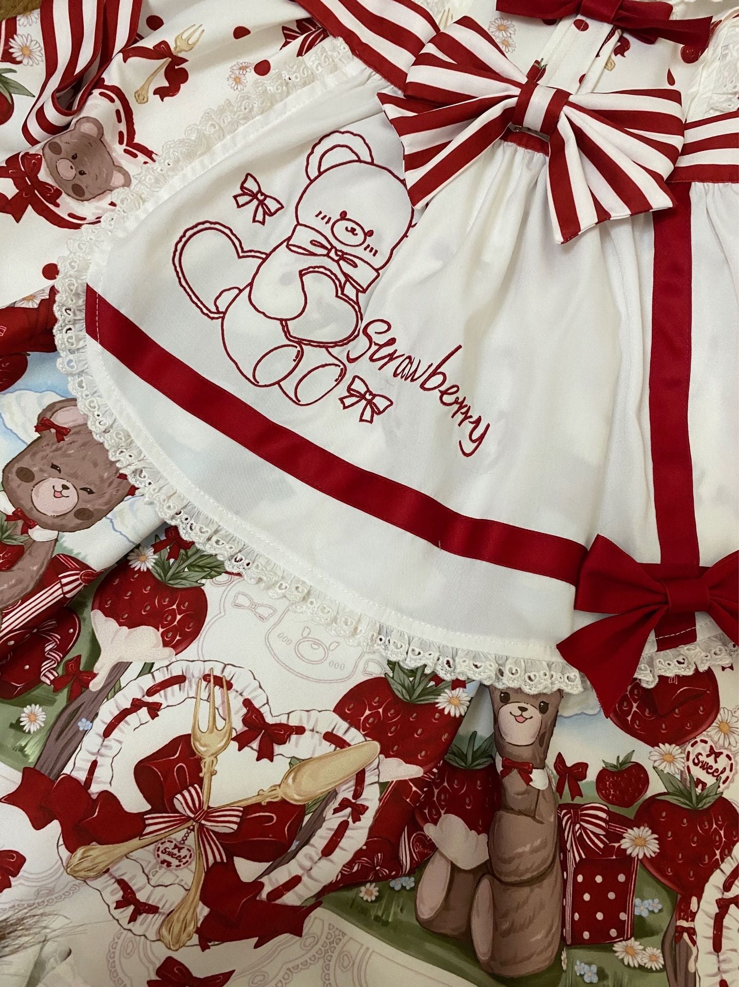OP & Apron Set♥ Ready to Ship ♥Strawberry Mannor♥Sweet Lolita Dress