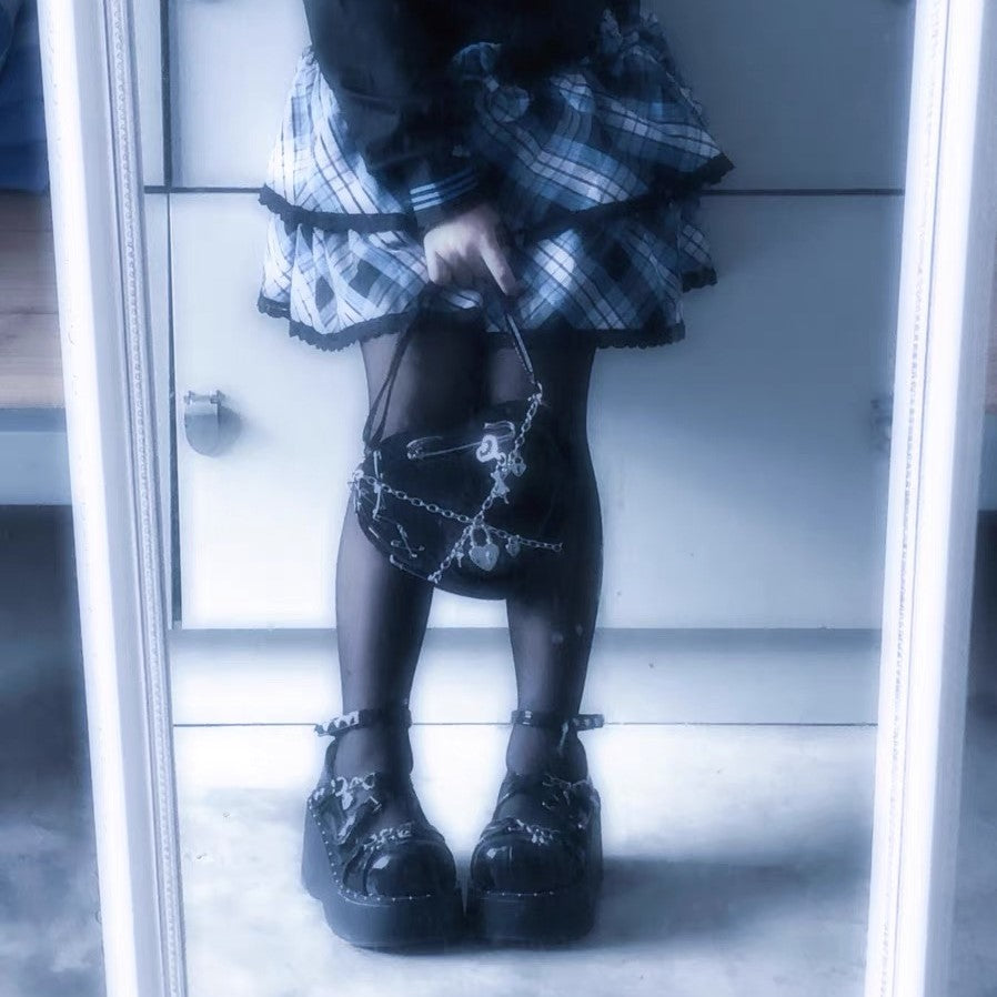 Y2K Subculture Pink&Gothic Lolita Heart Shaped Cross-body Bag