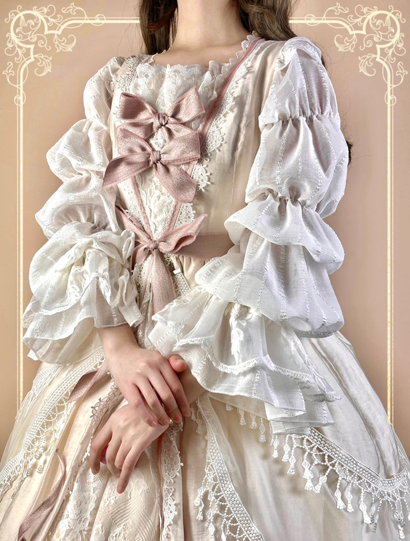 Undine Blouse by Airfreeing