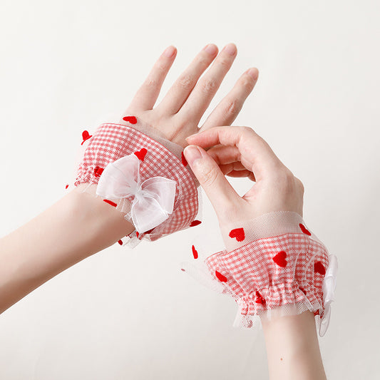 Heart Pattern Printed Wrist Cuffs