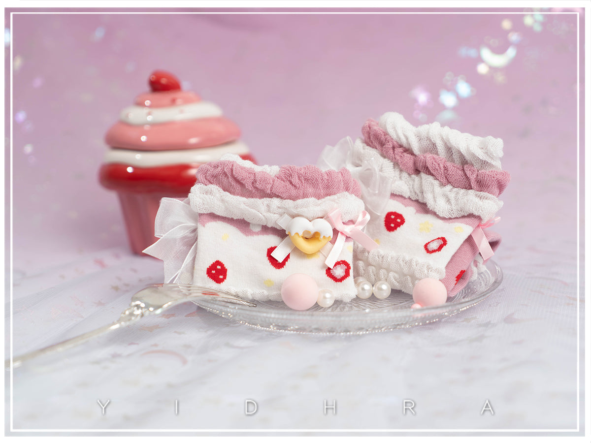 No.1 Cake Intheworld Socks By Yidhra