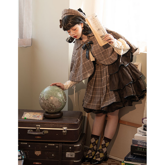 Cape♥ Ready to Ship♥Vanilla Latte Little Detective♥ Classic Lolita Cape