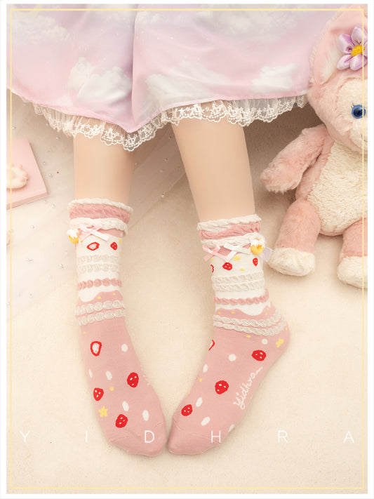 No.1 Cake Intheworld Socks By Yidhra